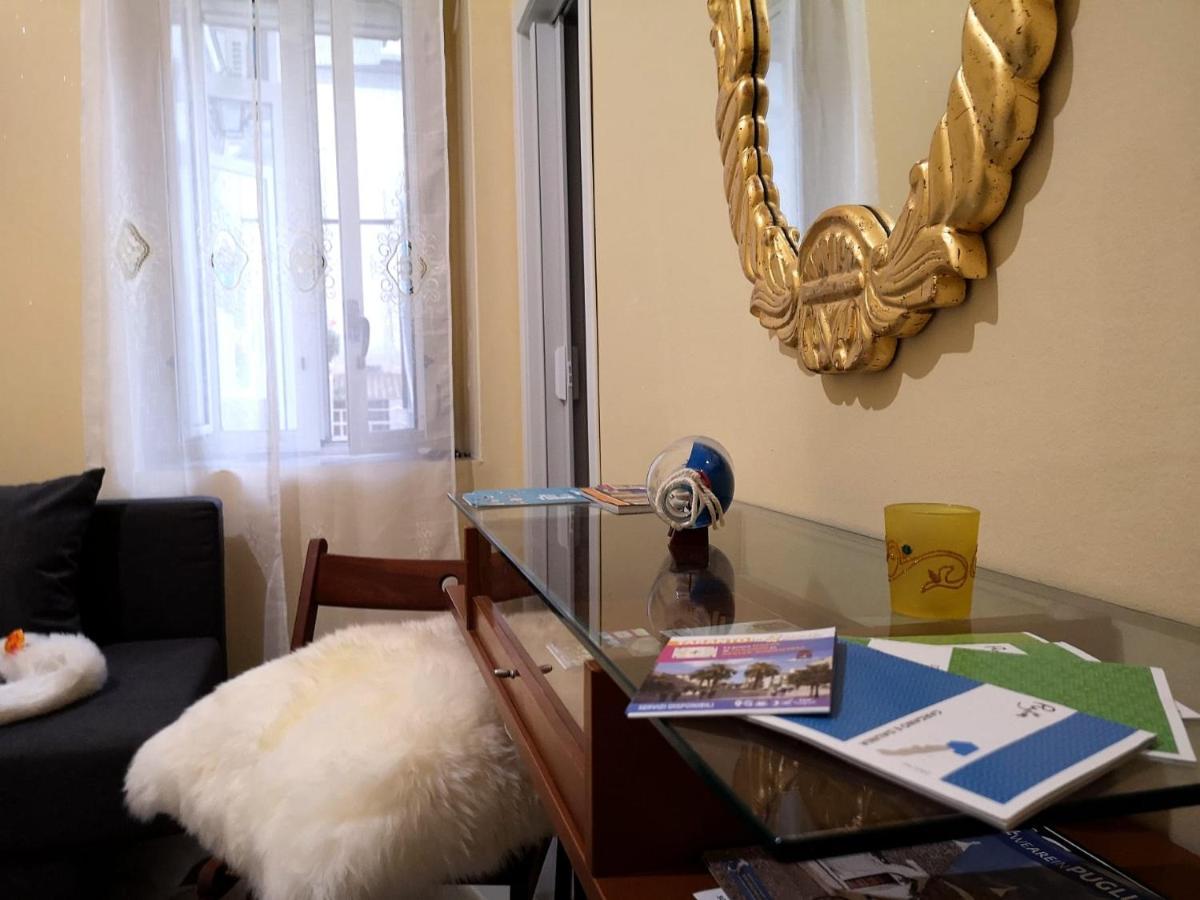 Il Faro 17 Bed & Breakfast Taranto Exterior photo